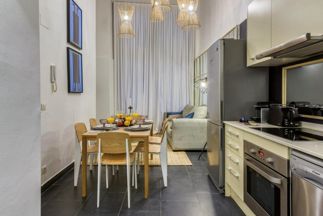 Sweett - The Gothic, Barcelona